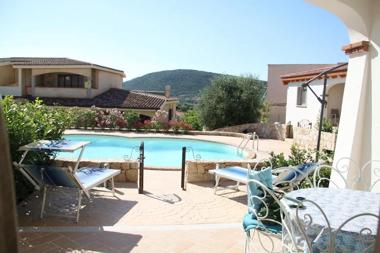 Mediterranean Sea Shell Pool House Budoni Ferienhaus